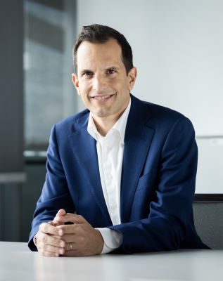 Rodrigo Diehl - Vorstandsmitglied Deutsche Telekom AG und Sprecher der Geschäftsführung Telekom Deutschland GmbH Sprecher der Geschäftsführung Telekom Rodrigo Diehl